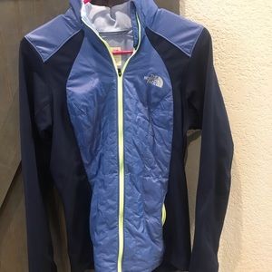 Women’s medium north face jacket